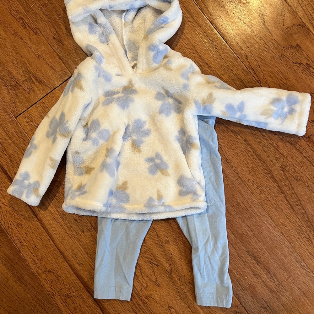 Fleece set and teddy 12 months
